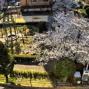 媛楽園 松山中心地及び道後温泉に近い家族やグループ旅行の多人数が泊まれる快適な宿 ゲストハウス